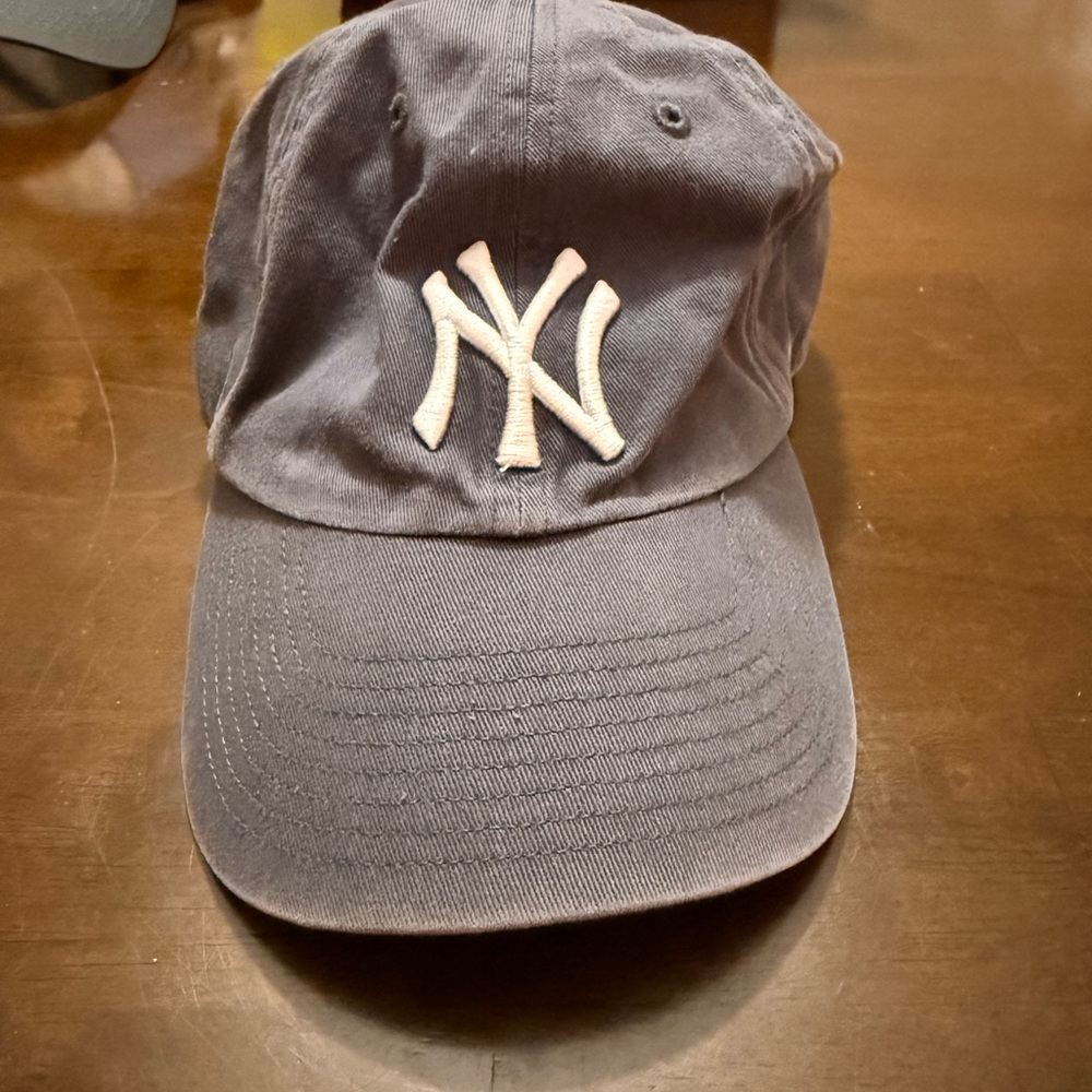 Yankee Cap! Genuine Merchandise Navy Cap with White Logo!!!